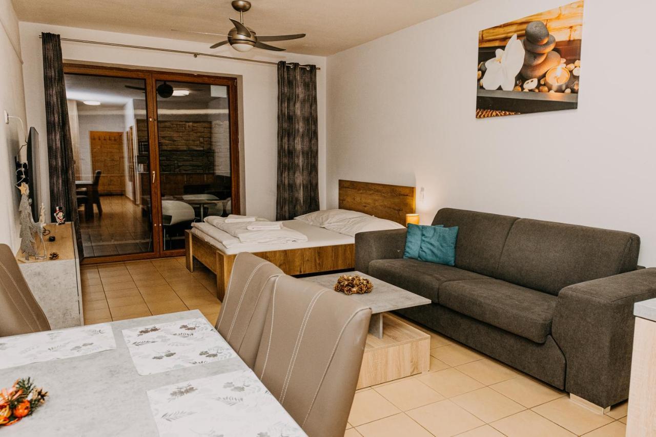 Fatrapark 2, Ap217 Apartment Ruzomberok Bagian luar foto